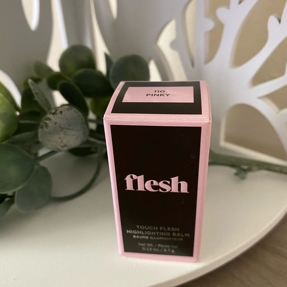 Flesh highlighting balm PINKY 110 - Picture 1 of 10